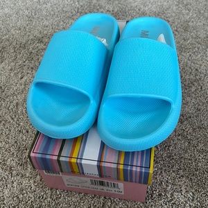 Girls Mia Flip Flop Size 5